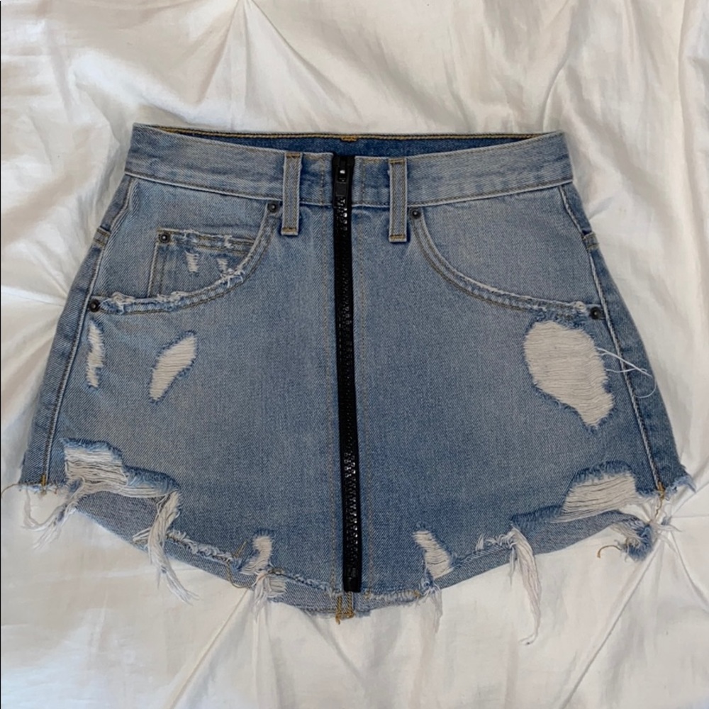 CARMAR SIZE 25 denim skirt
